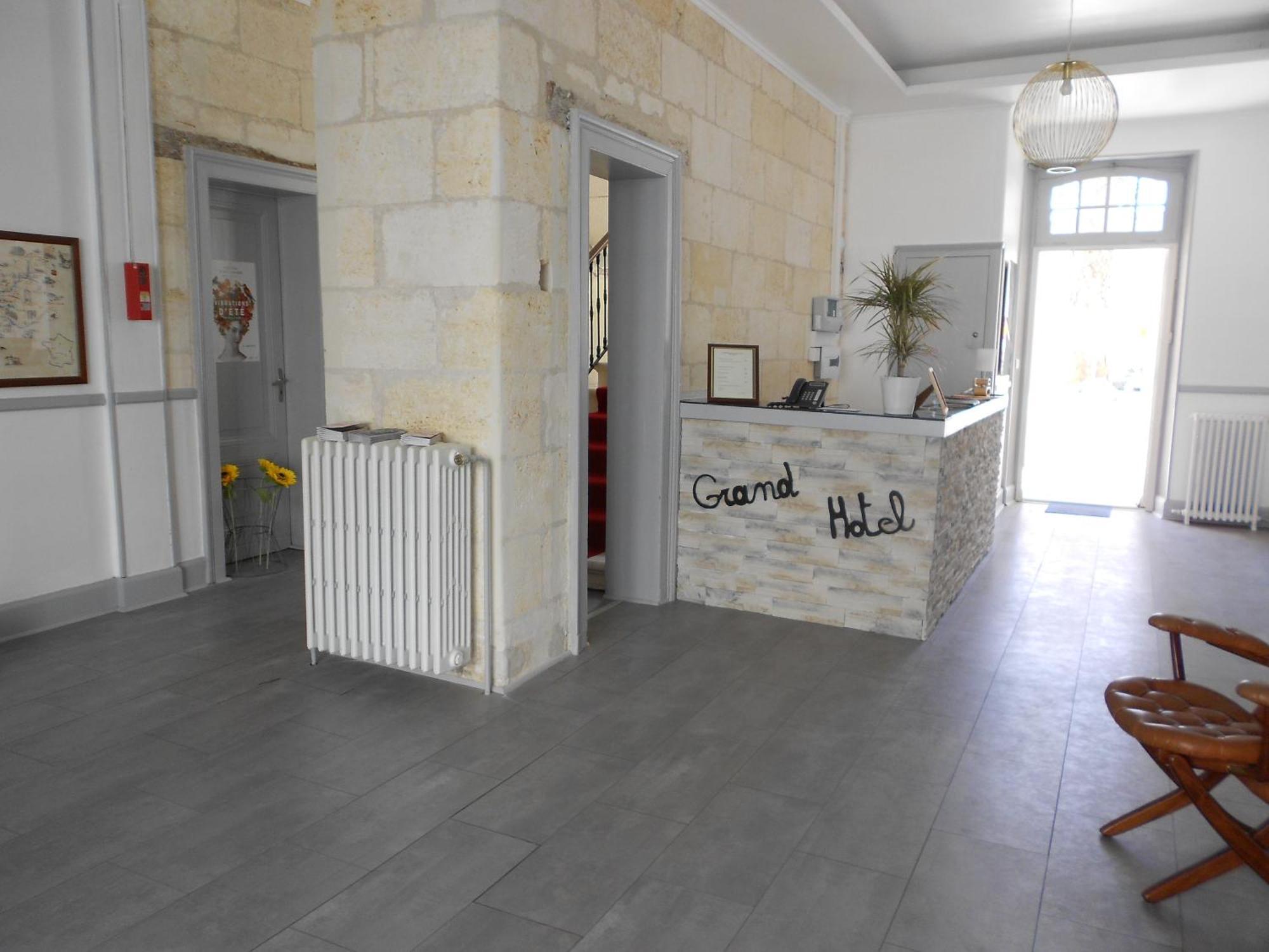 Grand Hotel Sainte-Foy-la-Grande Ngoại thất bức ảnh