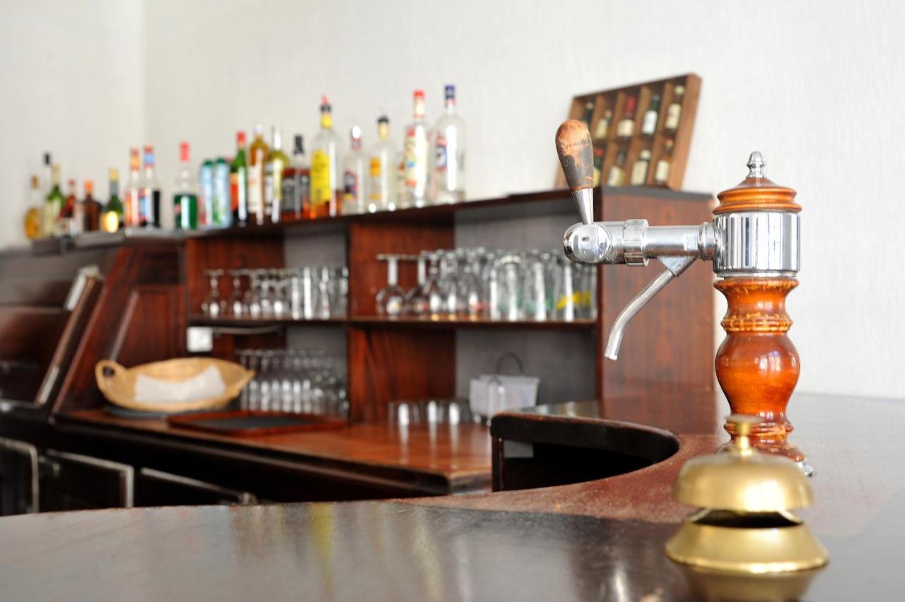 Grand Hotel Sainte-Foy-la-Grande Ngoại thất bức ảnh
