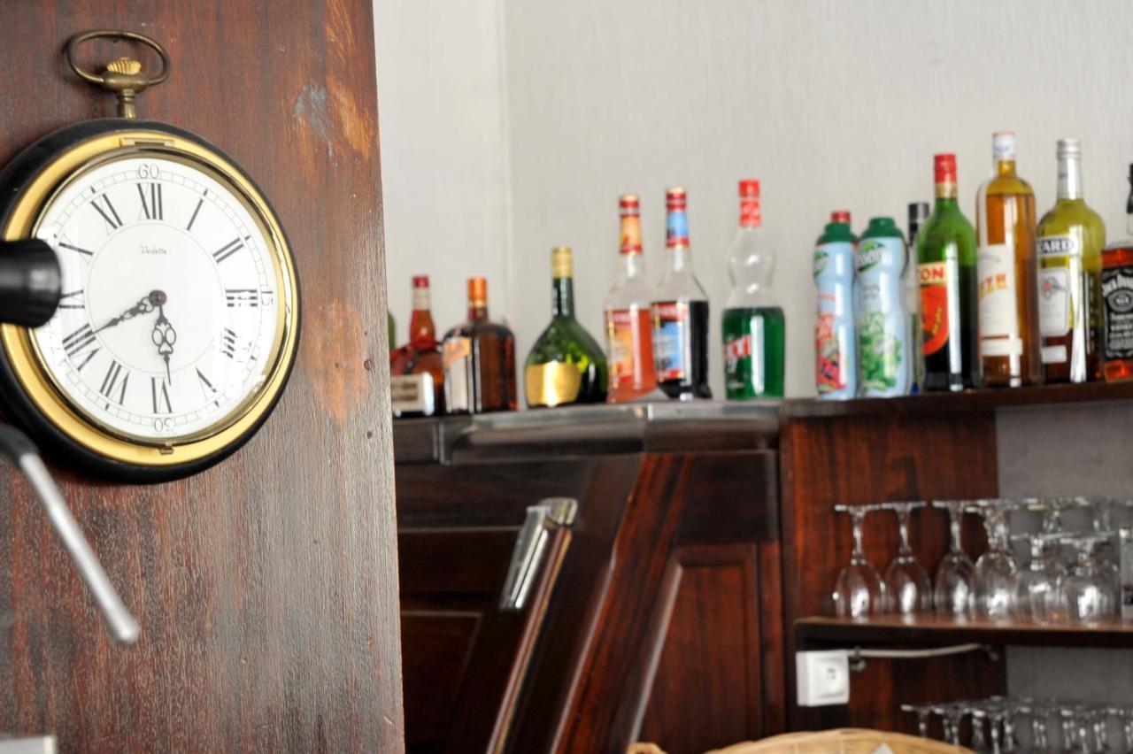 Grand Hotel Sainte-Foy-la-Grande Ngoại thất bức ảnh